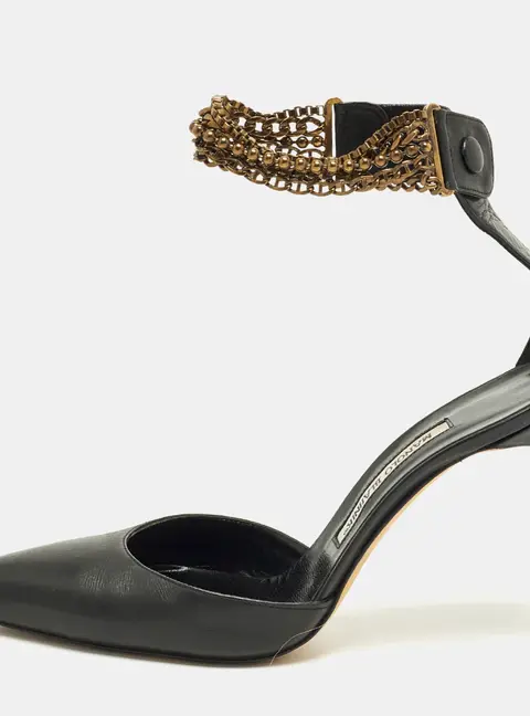 Manolo Blahnik Size 41 Black Leather Chain Embellished Mary Jane Pumps