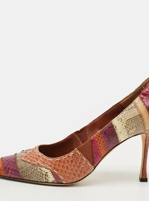 Manolo Blahnik Size 40.5 Multicolor Python Leather Pointed Toe Pumps