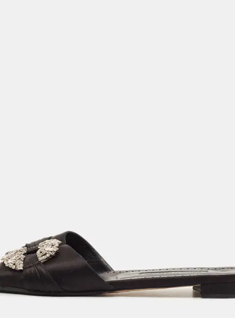 Manolo Blahnik Pralina Size 40 Black Satin Flat Slide