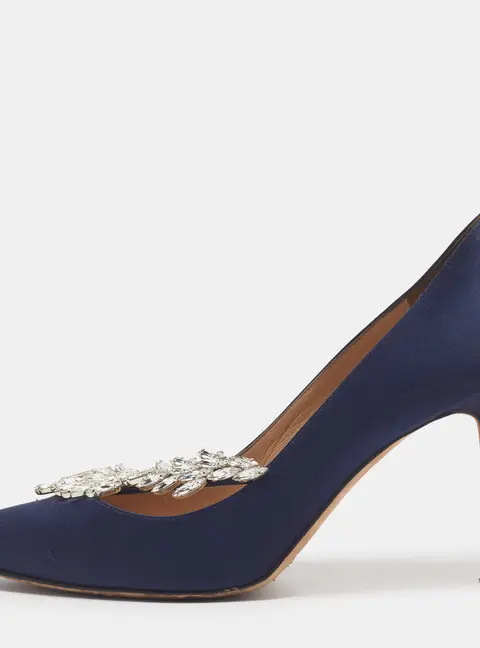 Manolo Blahnik Nadira Size 39.5 Navy Blue Satin Crystal Embellished Pumps