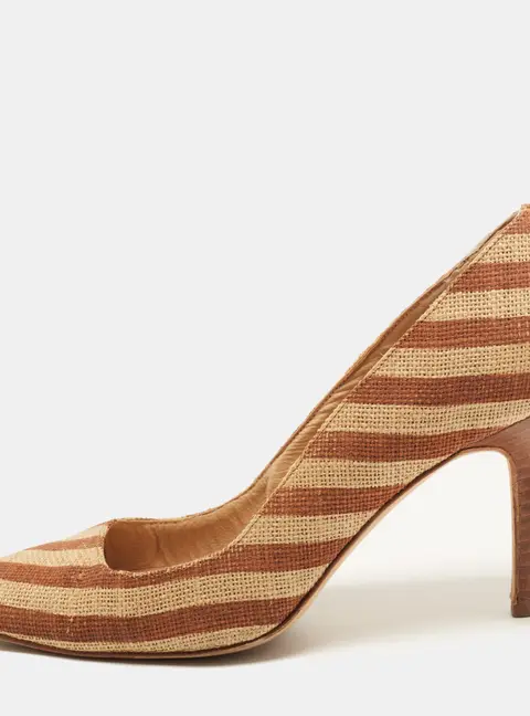 Manolo Blahnik Size 37.5 Beige/Orange Raffia Striped Pumps