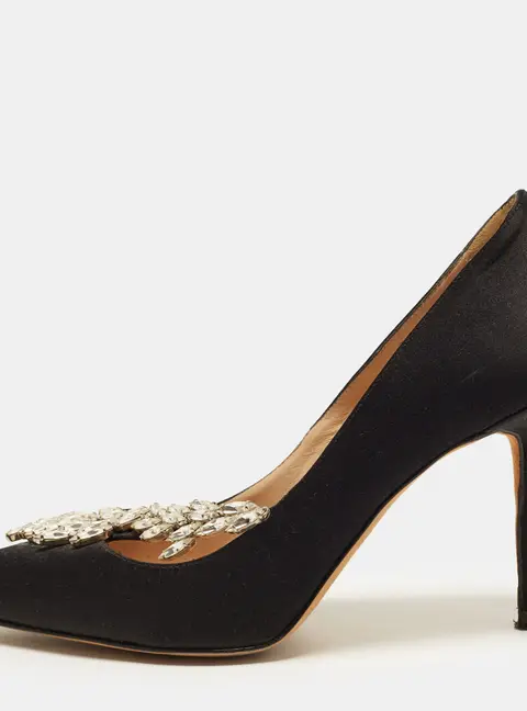 Manolo Blahnik Nadira Size 36 Black Satin Pumps