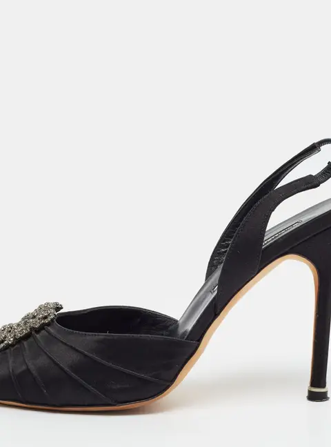 Manolo Blahnik Cassia Size 39.5 Black Satin Slingback Sandals