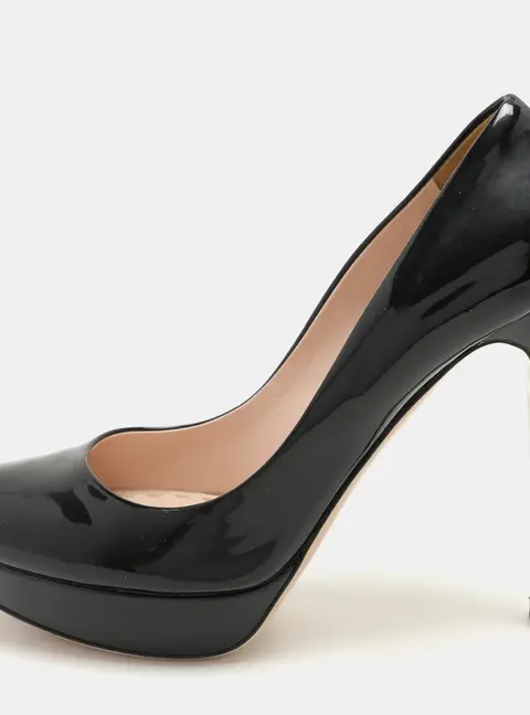 Miu Miu Size 40 Black Patent Leather Platform Pumps
