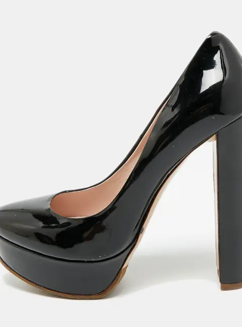 Miu Miu Size 36.5 Black Patent Leather Platform Pumps