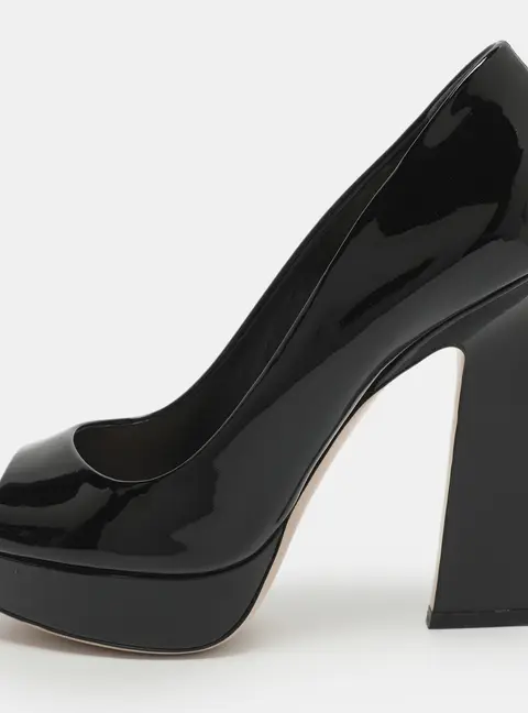 Miu Miu Size 36 Black Patent Leather Peep Toe Pumps