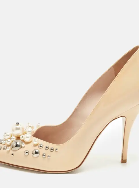 Miu Miu Size 39 Beige Patent Leather Peals Embellished Pointed Toe Pumps