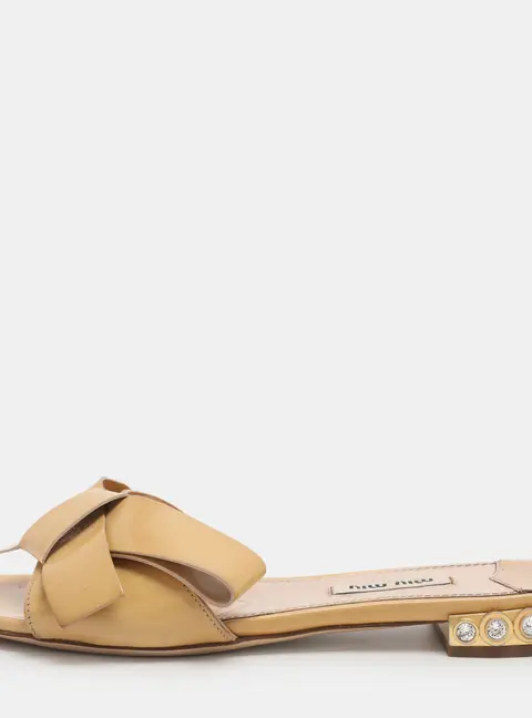 Miu Miu Bow Embellished Size 36 Beige Patent Leather Flats