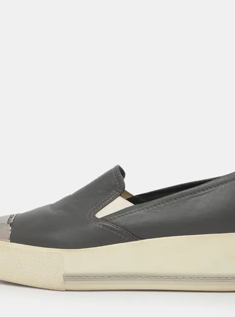 Miu Miu Size 39 Grey Leather Platform Slip On Sneakers