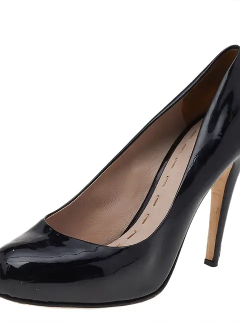 Miu Miu Black Patent Leather Round Toe Pumps Size 40