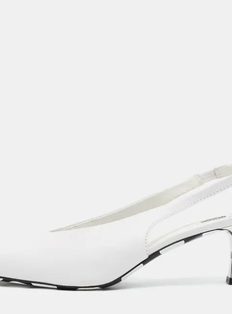 Moschino Size 40 White Leather Square Toe Slingback Pumps