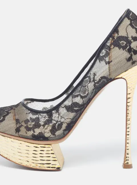 Nicholas Kirkwood Size 39 Black Lace Platform Pumps