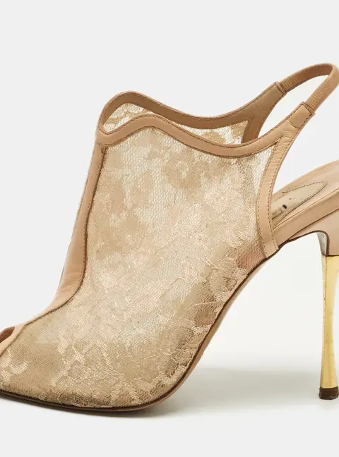 Nicholas Kirkwood Size 37 Beige Lace and Leather Peep Toe Slingback Sandals