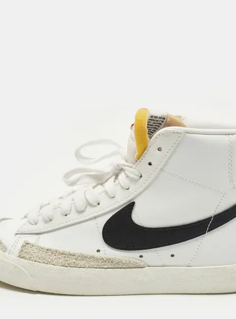 Nike Blazer Mid sacai Size 38 White Leather and Suede High Top Sneakers