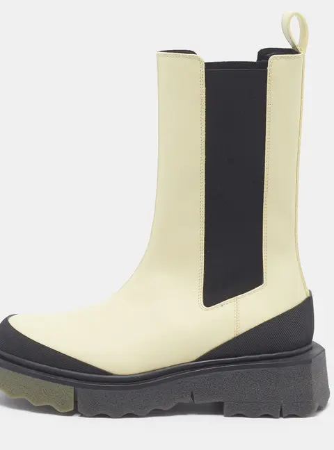 Off-White Sponge Size 37 Cream Leather Chelsea Boots