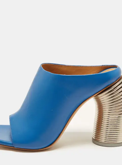 Off-White Spring Size 36 Blue Leather Mules
