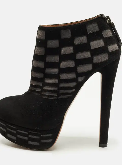 Alaia  Size 36.5 Black/Grey Suede Platform Ankle Length Boots