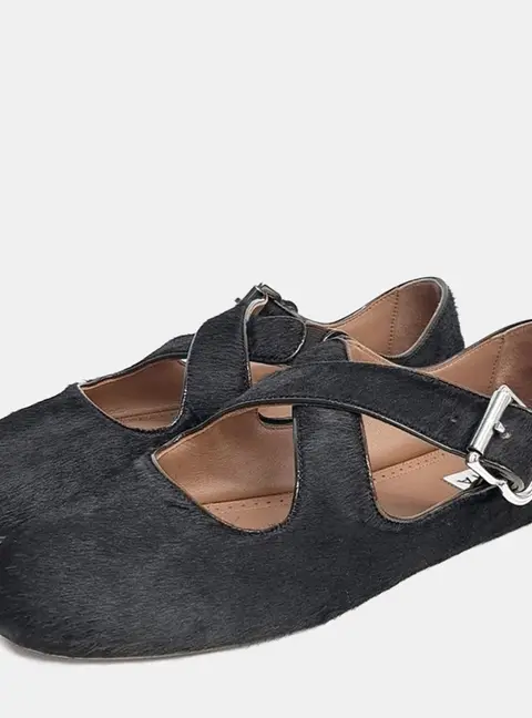 Alaia Fur Black flat shoes 37
