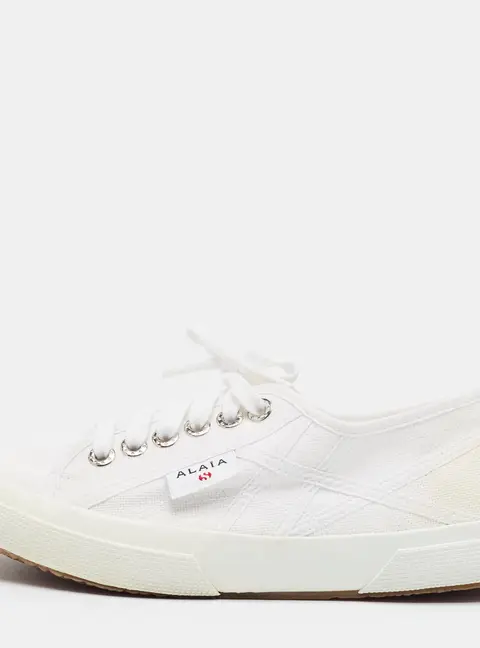 Alaia Superga Size 40 White Canvas Lace Up Sneakers