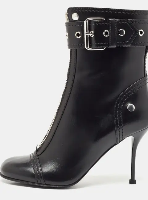 Alexander McQueen Black Leather Studded Biker Ankle Boots Size 40