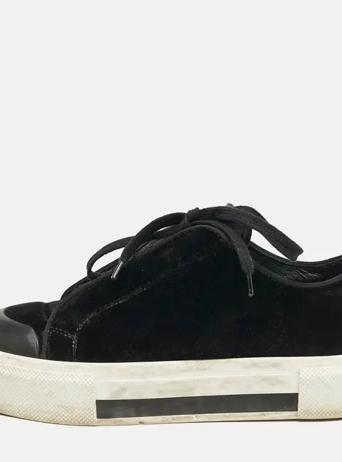 Alexander McQueen Black Velvet and Leather Lace Low Top Sneakers Size 38