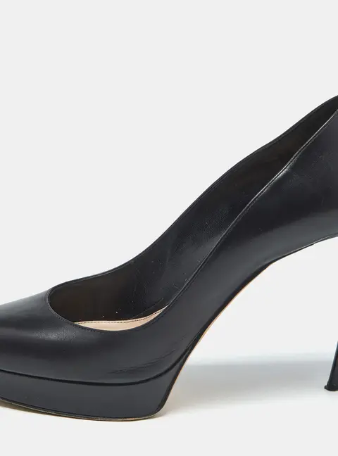 Alexander McQueen Black Leather Horn Heel Platform Pumps Size 40