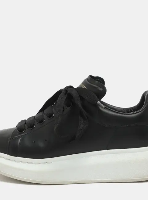 Alexander McQueen Oversized Size 36.5 Black Leather Low Top Sneakers
