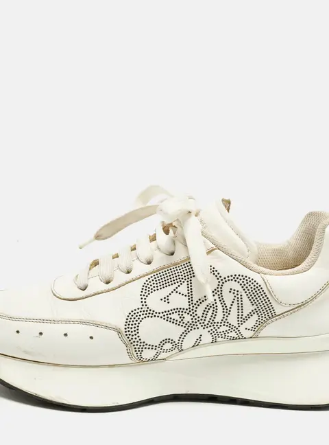 Alexander McQueen Sprint Runner Size 39 White Leather Lace Up Sneakers