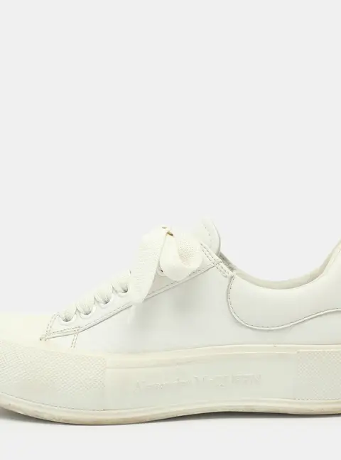 Alexander McQueen Deck Plimsoll Size 39 White Leather Lace Up Sneakers