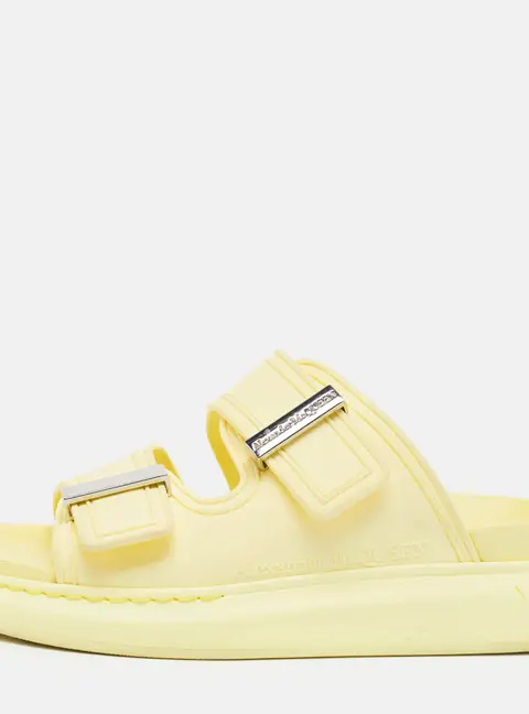 Alexander McQueen Hybrid Size 35 Yellow Rubber Flat Sandals