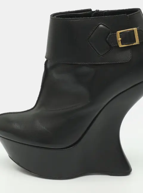 Alexander McQueen Size 36 Black Leather Wedge Ankle Length Boots