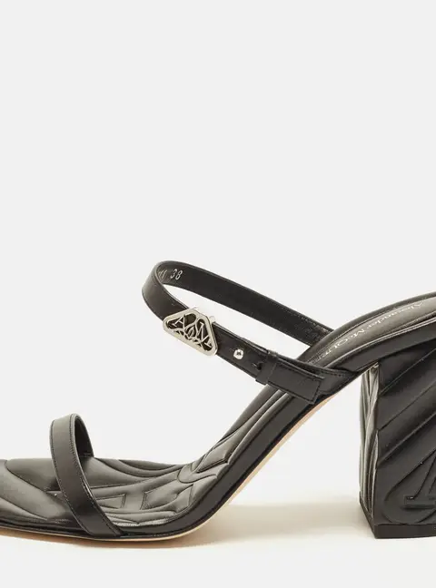 Alexander McQueen Seal Size 38 Black Leather Block Heel Slide Sandals