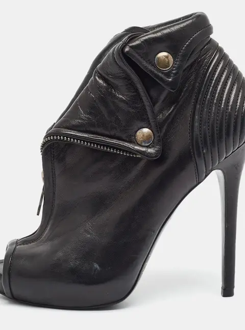 Alexander McQueen Faithful Skull Size 36 Black Leather Ankle Length Boots