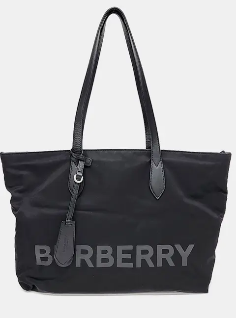 Burberry Black Fabric shoulder bag