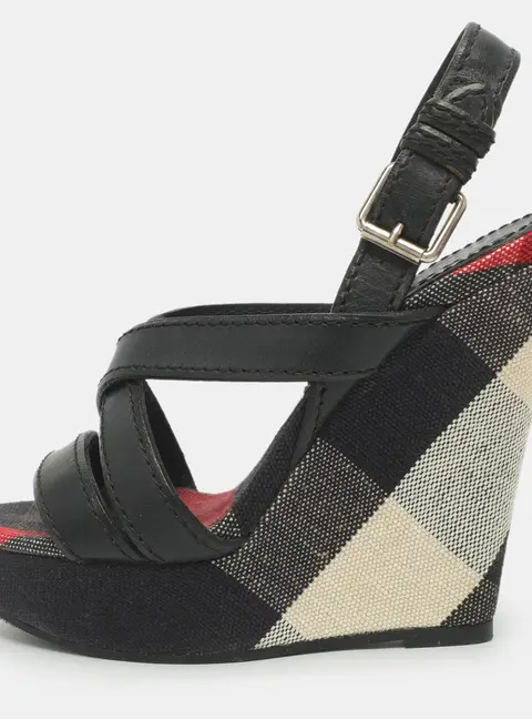 Burberry Warlow Size 36 Navy Blue Leather Wedge Platform Sandals