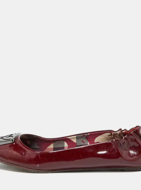 Burberry Burgundy Patent Leather Scrunch Ballet Flats Size 40