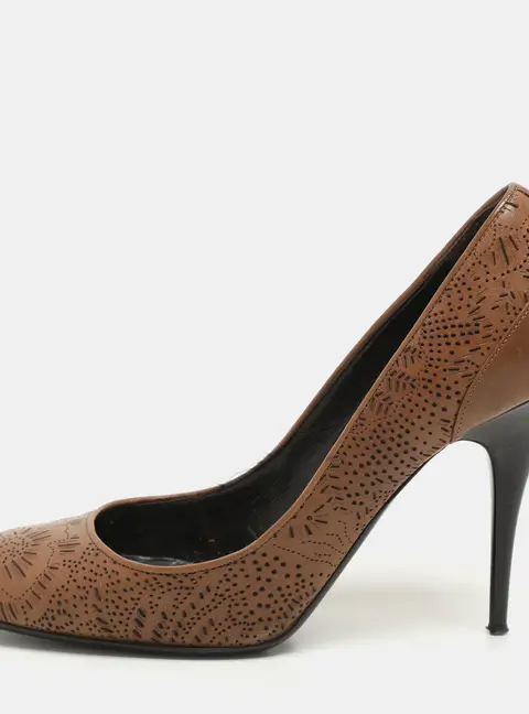 Burberry Brown Leather Laser Cut Pumps Size 39
