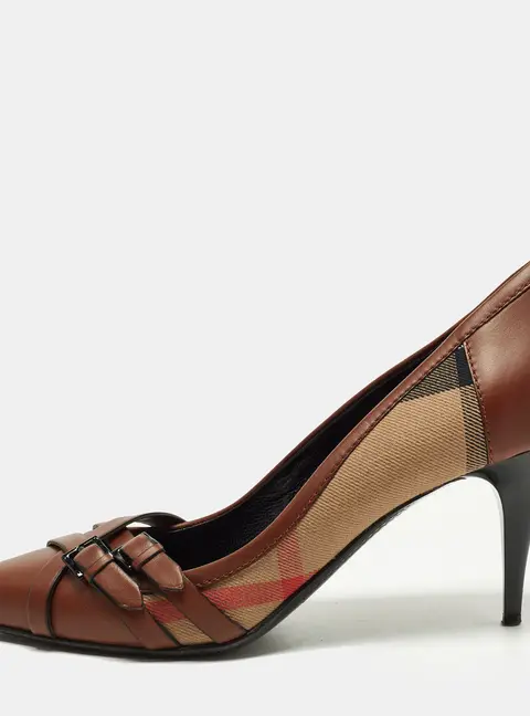Burberry Size 3 Brown/Beige House Check Canvas and Leather Pointed Toe Buckle Pumps