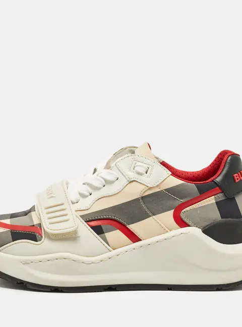 Burberry Ramsey Size 37 Multicolor  Canvas and Rubber Lace Up Sneakers