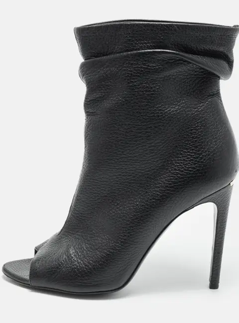 Burberry Burlison Size 37 Black Leather Ankle Length Boots