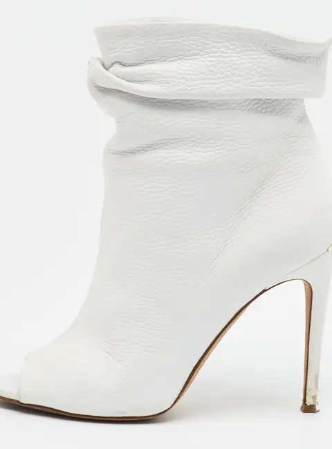 Burberry Burlison Size 38 White Leather Ankle Length Boots