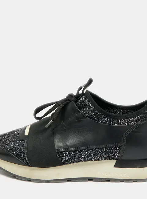 Balenciaga Race Runner Size 39 Black Leather and Stretch Fabric Low Top Sneakers