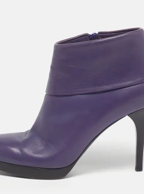 Balenciaga Size 40 Purple Leather Ankle Length Boots