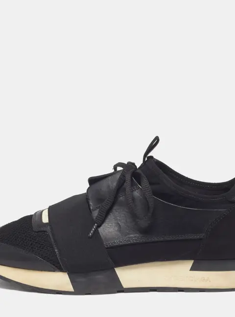 Balenciaga Race Runner Size 40 Black Leather and Mesh Low Top Sneakers