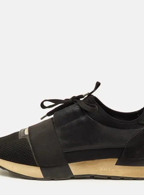 Balenciaga Race Runner Size 40 Black Leather, Mesh and Neoprene Low Top Sneakers