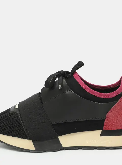 Balenciaga Race Runner Size 39 Black/Pink Leather, Mesh and Suede Lace Up Sneakers