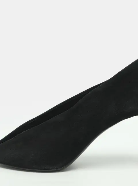 Balenciaga V Neck Size 39 Black Suede Peep Toe Pumps