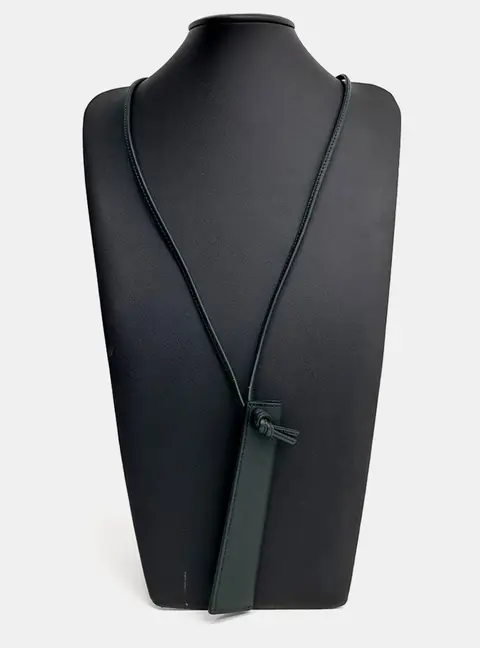 Bottega Veneta Leather Green Pen Holder And Necklace