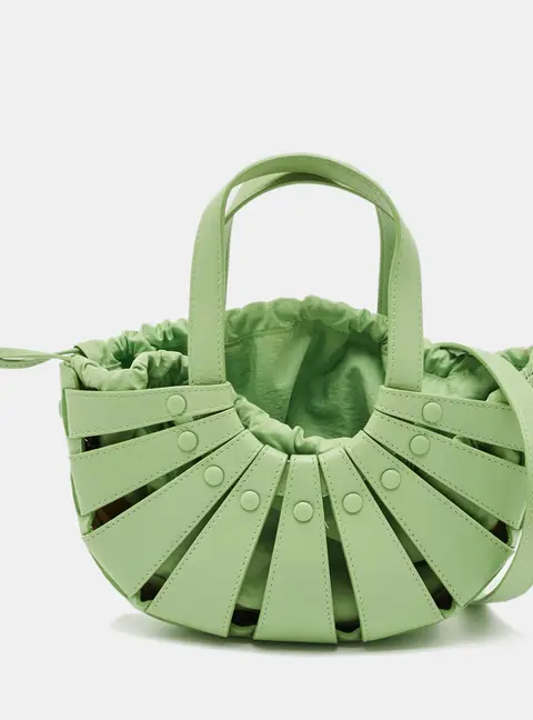 Bottega Veneta Shell Small Green Leather Bag