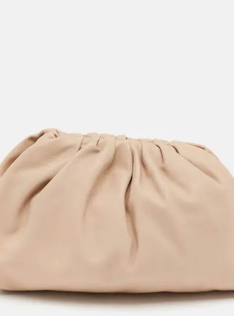 Bottega Veneta The Pouch Teen Beige Leather Clutch